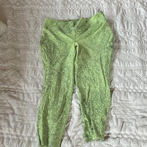 lululemon athletica Lime Green Leggings base pace 25”